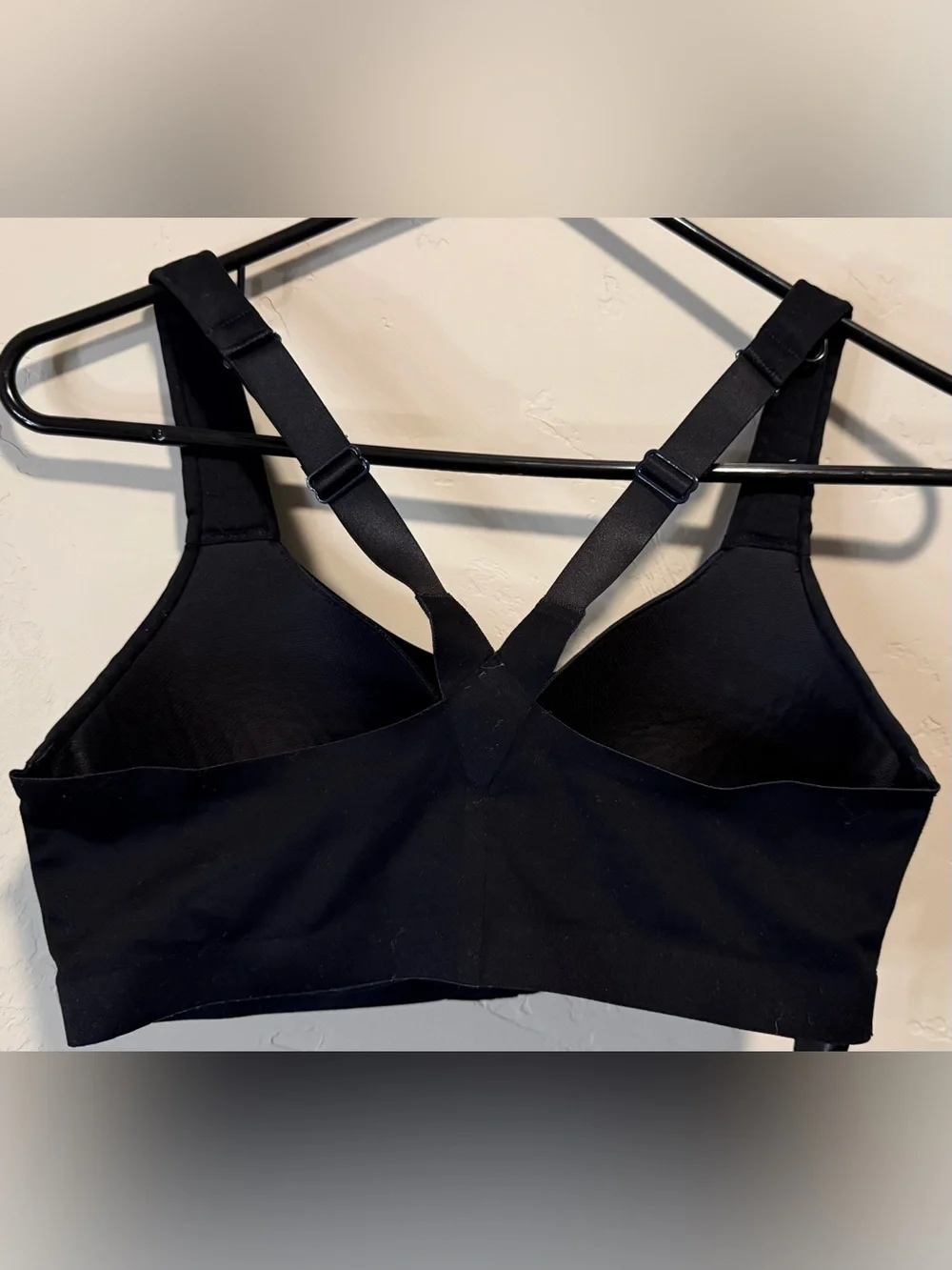Victoria's Secret Black Front-Zip Support Sports Bra with Crisscross Straps - Picture 4 of 5